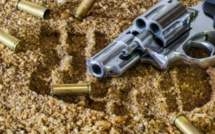 Yeumbeul: Un élève ramasse un revolver et se tire dessus