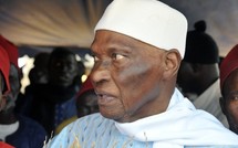 Campagne électorale : Wade fatigué, tousse et accuse l’état des routes