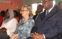 Quand Viviane Wade refusait de serrer la main de Ousmane Ngom