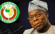 A Dakar pour une mission d’observation, Obasanjo : « compte tenu de la situation, je suis obligé de mener une médiation »