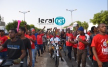 VIDEO - Marche pour soutenir les peuples guinéen et comorien à la place de la Nation ce 1er Novembre 2019