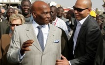Biens mal acquis: Transparency international envisage une plainte contre Wade père et fils