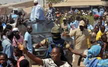 Marche bleue en banlieue: Les "calots bleus" font régner la loi