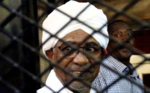 Au Soudan, l’ex-président Omar el-Béchir condamné à deux ans de "résidence surveillée" pour corruption
