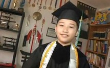 Insolite – A 8 ans, il est admis à la fac et obtient son diplôme de maths à 14 ans