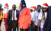 VIDEO + PHOTOS: Noël de "Ouf"  avec Coumba Gawlo Seck et les enfants à la place du Souvenir africain
