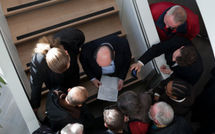 Une nuit en France : angoisses, déceptions et espoirs des électeurs