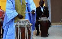 Doudou Ndiaye Rose décoré à l'ambassade du Japon