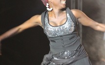 Quand un admirateur de Ndèye Guèye casque fort pour la danseuse