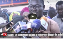 VIDEO - Les commerçants fustigent la concurrence déloyale des marchands ambulants et interpellent…