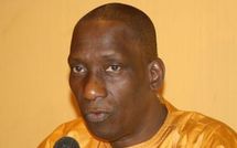 Mamadou Diop Decroix tendons "la main aux frustrés"