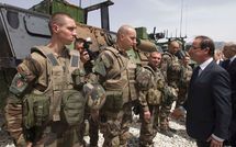 François Hollande en visite surprise en Afghanistan