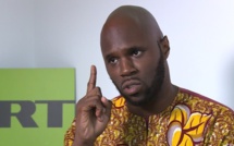 AIBD: Kémi Séba embarqué de force dans un avion de Brussels Airlines