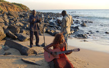 Quand Elise Faye accompagne Omar Pène...