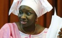 Accusation - 72 Chargés de Mission et Conseillers recrutés en un jour : Mimi Touré porte plainte contre Bara Ndiaye