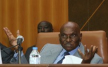 Wade jubile et continue "la guerre"