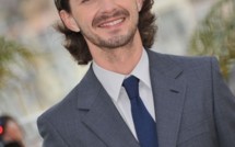 Shia LaBeouf nu dans un clip de Sigur Rós