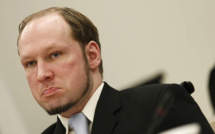 Breivik plaide non coupable et invoque la "nécessité"