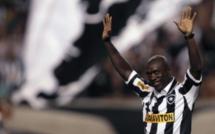 [Vidéo] Seedorf présenté en grande pompe