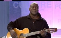 El Hadj Ndiaye chanteur: "Pourquoi je reviens sur scène"