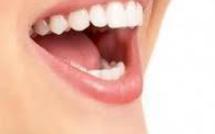 Six astuces contre la mauvaise haleine