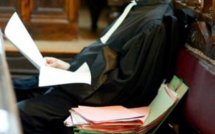 Jugés pour avoir enterré un couple de Gays vivant!