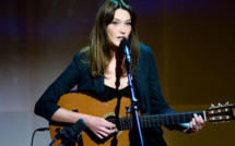 Carla Bruni-Sarkozy fait son come-back