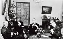 De Gaulle : «Vous êtes les enfants d'un grand peuple»