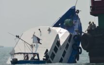 Hongkong : 36 morts après la collision entre deux ferries
