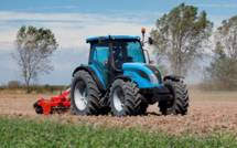La publication du document de la politique de mécanisation agricole.