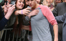 Justin Bieber participe à une beer-pong