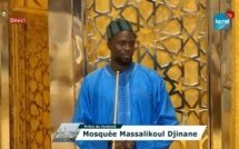 Prière du vendredi à la Grande Mosquée Massalikul Djinaan