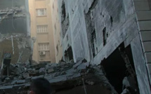 Israël mène de nouvelles frappes sur Gaza en représailles à des ballons incendiaires