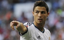 Man Utd : Evra donne un conseil à Ronaldo pour gagner le Ballon d'Or