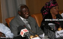 Iba Der Thiam rend grâce à Dieu