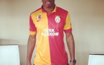 Voici la première photo de Didier Drogba sous le maillot de Galatasaray