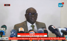 CONFERENCE DE PRESSE - Me EL HADJ DIOUF EN DIRECT SUR LERAL TV  CE 06 JANVIER 2021