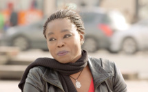 [Video]-Violences au Sénégal /Fatou Diome aux manifestants : Ce n’est pas parce que vous allez tout détruire, que vous aurez justice”