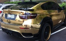 AS Monaco: Voici l’incroyable voiture version or d’Ibrahima Touré