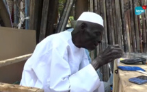 Spécialiste de la vitrerie et de la miroiterie: Mame Mor, 93 ans, se voit encore jeune derrière le miroir