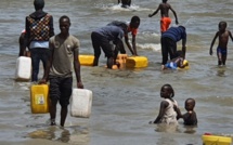 (PHOTOS)/Soif à Ndar: La grosse ruée vers le fleuve