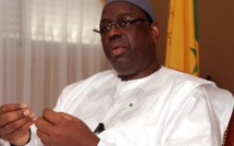 Koumpentoum: Macky Sall accueilli par des brassards...blancs !