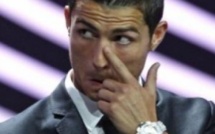 [Vidéo] Parodie: CR7 pète les plombs et se fait neutraliser par la police