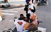 Espagne : Un Sénégalais sans-papiers sauve héroïquement un vieil homme de la noyade