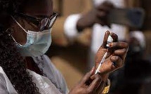 Covid-19: Avec 1300 morts, le choix, c'est se vacciner ou "Barsax"
