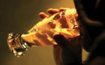 Une prostituée de 29 ans : « Je me drogue ou parfois prends du whisky pour pouvoir résister au mal que je sens au bas-ventre »’