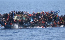 Emigration clandestine: 44 rescapés, dont plusieurs mineurs et un mort, retrouvés dans un bateau