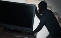 Flagrant délit de vol avec un téléviseur : A. D. croupit en prison