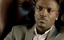 Nouveau clip de Akon « So blue ».