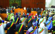 Criminalisation de l’homosexualité au Sénégal: Les députés de la majorité rejettent le projet de loi et...